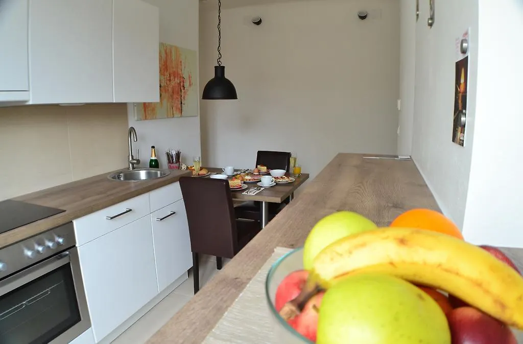 Room 4 Vienna Apartment